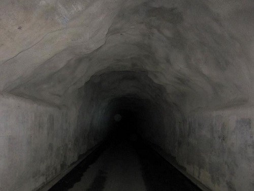 下仁田トンネル