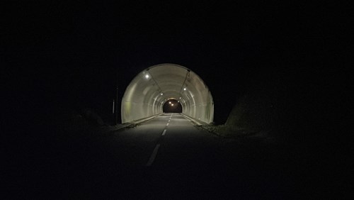 観峰隧道の写真