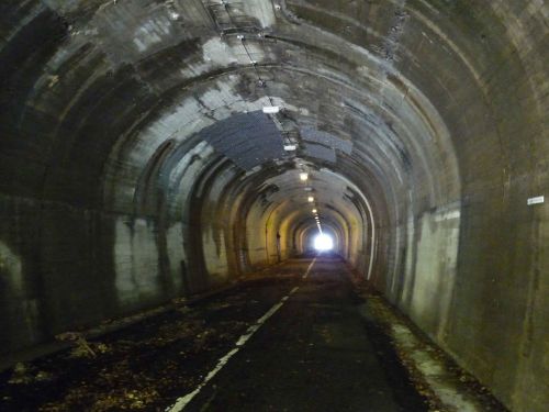 土場隧道の写真